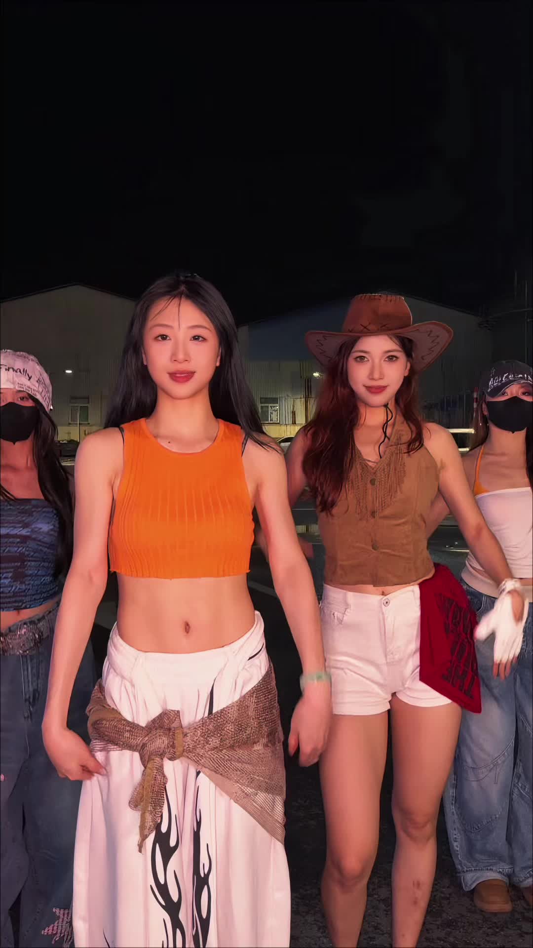 配图