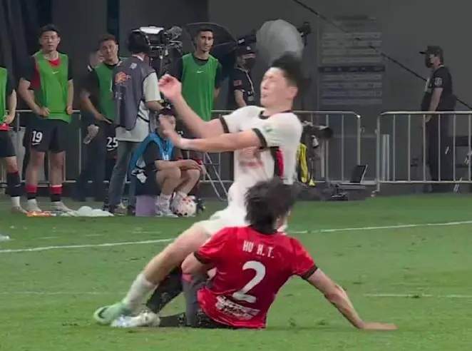配图