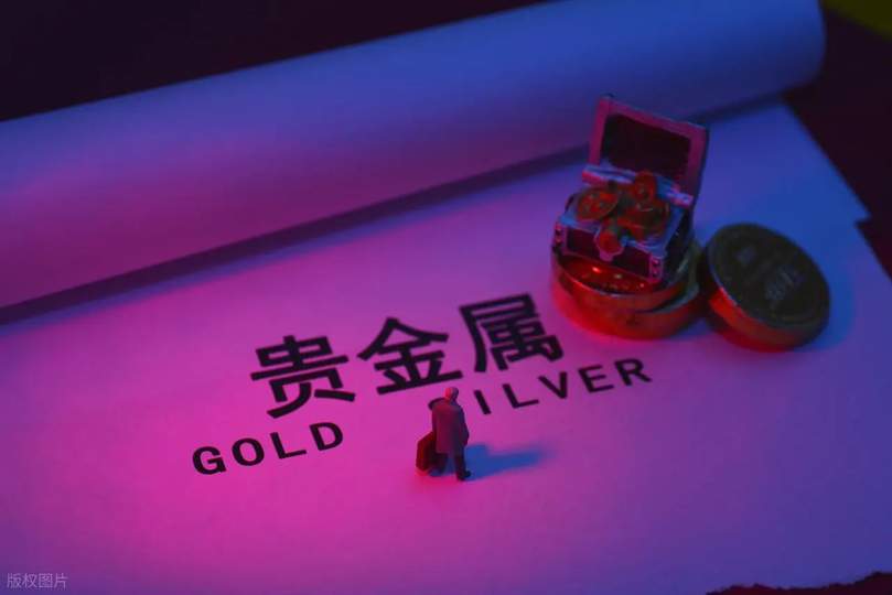 配图