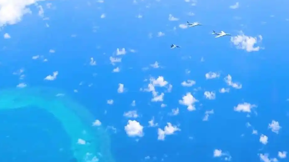 配图