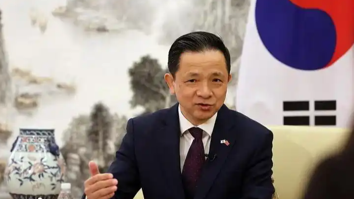 配图